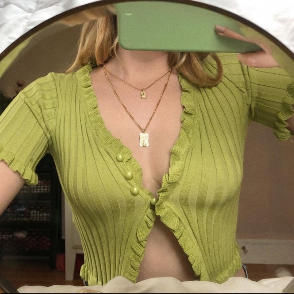 Green crop top